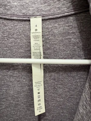 Lululemon gray heather wrap jacket in size 4 come with Lulu bag #athletic #activewear thumbnail 6