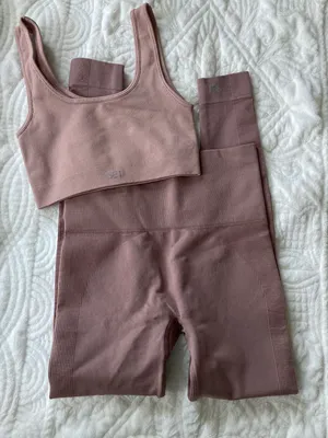 Set Active Leggings And Bra thumbnail 4