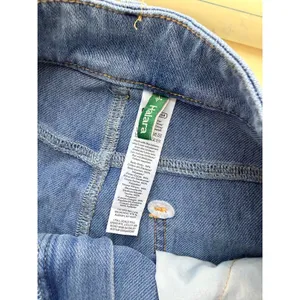 Halara Flex™ Mid Rise Zipper Pockets Denim Casual Shorts 3’' Medium thumbnail 5