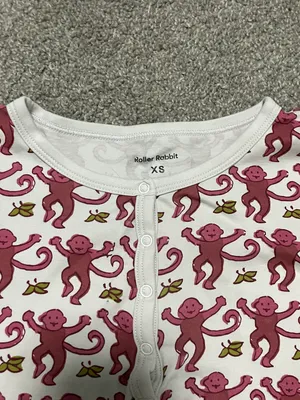Pajamas thumbnail 3