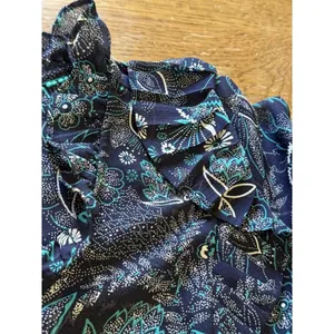 Anthropologie Maeve Floral Button Up Blouse Boho‎ Size L Pleated Ruffles Peasant thumbnail 8