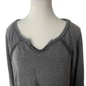 Free People Charcoal Gray Oversized Bell Crochet Notched V-Neck Top Medium‎ thumbnail 3