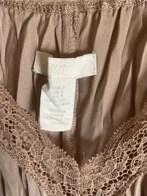 H&M Taupe Pleated Slip Maxi Dress with Lace Trim Sz S thumbnail 4