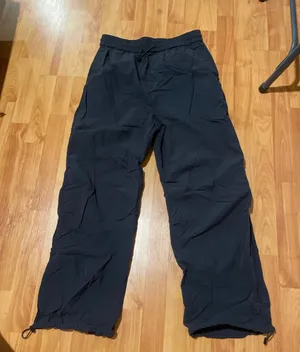 Parachute Pants thumbnail 1