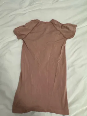 Lululemon thumbnail 2
