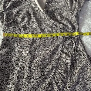 Altar'd State Black and White Bell‎ Sleeves Wrap Dress Size L thumbnail 15
