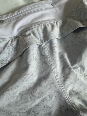 Lululemon Speed Up Mid-Rise Shorts 4" thumbnail 8