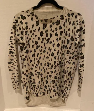 Cheetah Print Crewneck Multi thumbnail 1