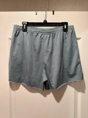 VUORI - Women’s Boyfriend Shorts - NWOT! thumbnail 8