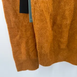 TAHARI Sweater Womens Size Medium NWT 100% Cashmere 2-Ply Classic Fit VNeck Soft thumbnail 14
