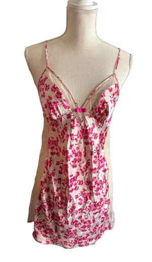 Victoria's Secret Lace Slip thumbnail 1