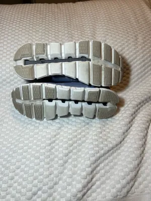 On Cloud Running Shoes Women’s thumbnail 6