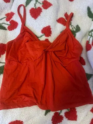 Amazon tank top  thumbnail 1