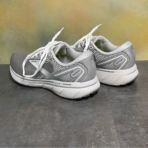 Brooks Ghost 14 Women's Gray Running Shoes Size 8B thumbnail 12