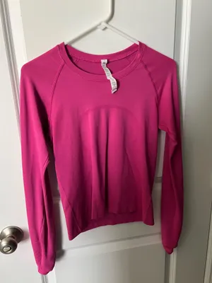 Lululemon Too  thumbnail 1