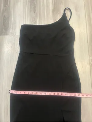 Windsor Black One-Shoulder Slit Evening‎ Gown thumbnail 8