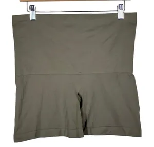 SKIMS Core Control High Waisted Mid Thigh Smoothing Shorts Moss Green Size 2X thumbnail 1