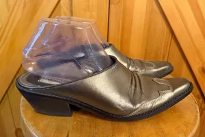 MATISSE Metallic Leather Western Mules Size 7.5M thumbnail 1