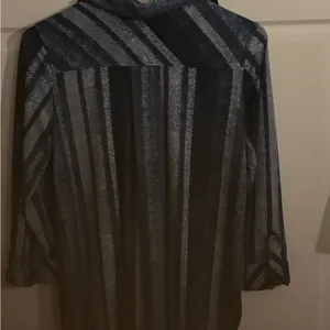 Nygard blouse. Blue whites black striped. 2/3‎ sleeve blouse eves. Size XS thumbnail 6