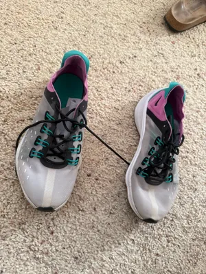 Nike  thumbnail 3