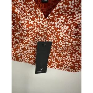 Lulus Crop‎ Top Women Large NWT Summer Romance Rust Brown Microfloral Tank Top thumbnail 7