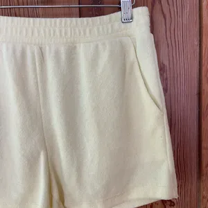 TicToc Butter Yellow Terrycloth Pull On Shorts Elastic Waist Pockets Sz M💚🍄 thumbnail 4