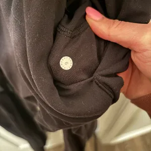 Lululemon On Track Jogger Black size 6 thumbnail 3