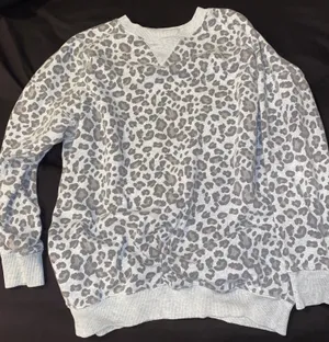 American Eagle Cheetah Print Fleece Pullover thumbnail 1