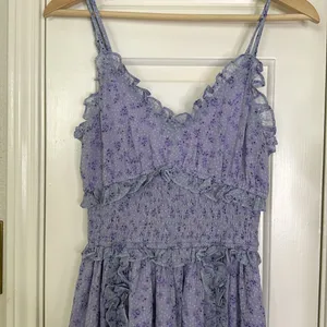 Elliatt Victorian lilac floral ruffle maxi dress thumbnail 6