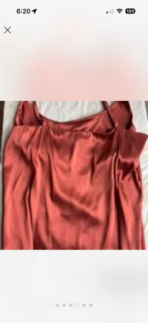 New York & Company Burnt Orange/Rust Satin Cami Top Size L Y2K 1990's Going Out Party Day-to-Night Classy Layers Resort Vacation Date Night Silky thumbnail 4