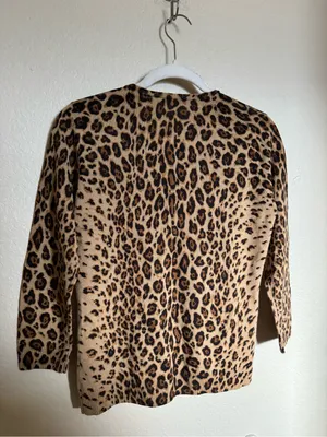 Vintage J. Crew Wool Knit Leopard Print Button-Front Cardigan Sz M Brown thumbnail 5