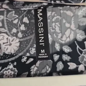 Massini Paisley Floral Print Top, Blouse. Size Medium thumbnail 6