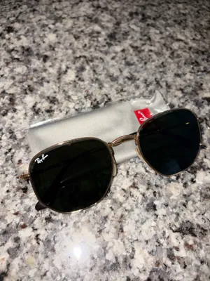 Ray-Ban Sunglasses thumbnail 6