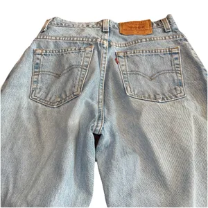 Levi’s Premium Jeans 17550- 0291 Women’s Jeans Size 9 Made In USA thumbnail 2