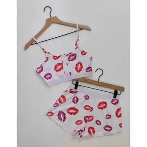 NEW!! HOT LIPS Lipstick Kiss Cropped‎ Loungewear Two Piece Set Top Shorts Medium thumbnail 2