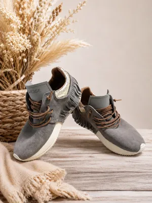 ESSEUTESSE Fringe Silver Leather Sneakers Shoes Made in Italy Womens 36 6 US thumbnail 2