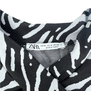 Zara Zebra Print Twist Front Sleeveless Crop Top‎ Size Medium thumbnail 5