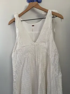 Free People Small Celine Maxi Dress White Textured Beach Flowy Bow Tie Strap thumbnail 8