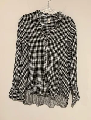 Gap gingham button down blouse‎ high low black white large thumbnail 1
