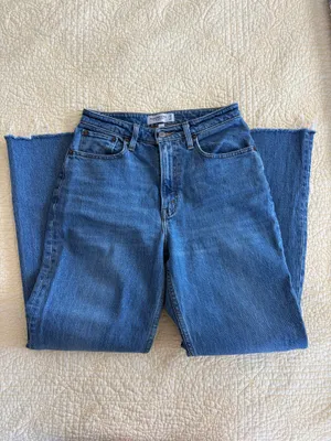 Abercrombie & Fitch 90s Relaxed High Rise Jeans thumbnail 3