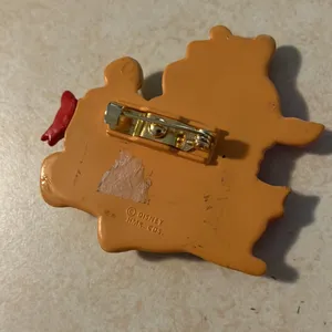 Disney Winnie the Pooh & Piglett too sculpted Christmas broach thumbnail 2