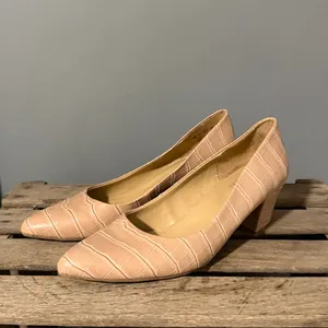 Naturalizer Carmen Crocodile Embossed Tan leather block heels sz 7.5‎ A23 thumbnail 2