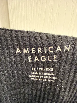 American Eagle Outfitters AE Black Long-Sleeve Waffle Plush Tee Shirt - size XL thumbnail 7