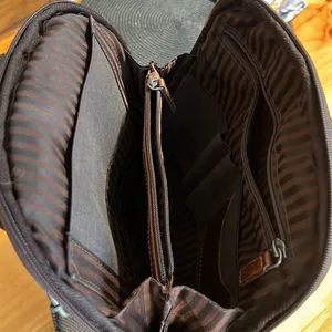 JACK GEORGES Voyager Small Convertible genuine leather Backpack/ Crossbody thumbnail 4