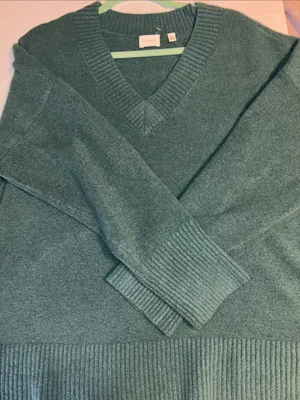 Cyrus Green Sweater V Neck Soft And Oversized Xl Warm And Fuzzy Slits On Cuffs thumbnail 6