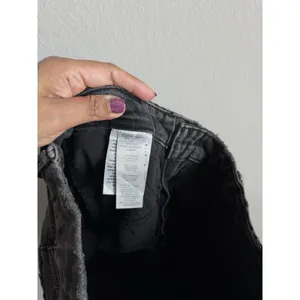 Good American Good‎ 90s Chic Relaxed Jeans Washed Black Single Knee Slash 2/26 thumbnail 11