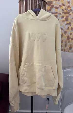 Essentials Fear of God thumbnail 1