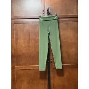 OFFLINE by Aerie Real Me Crossover Leggings S Petite Green High Rise 7/8 25" thumbnail 2