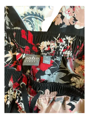 Soho Street New York & Company Floral Joggers Pants Black Pink Red XS thumbnail 3