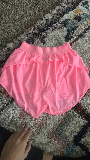 Pink Alo Shorts Yoga Neon thumbnail 2